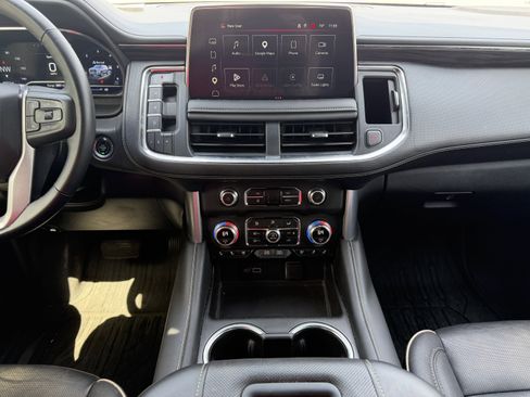 Used 2023 GMC Yukon XL SLT w/ SLT Premium Package AWD/4WD image 21