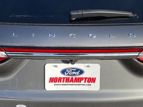 Used 2022 Lincoln Corsair AWD w/ Premium Package image 10