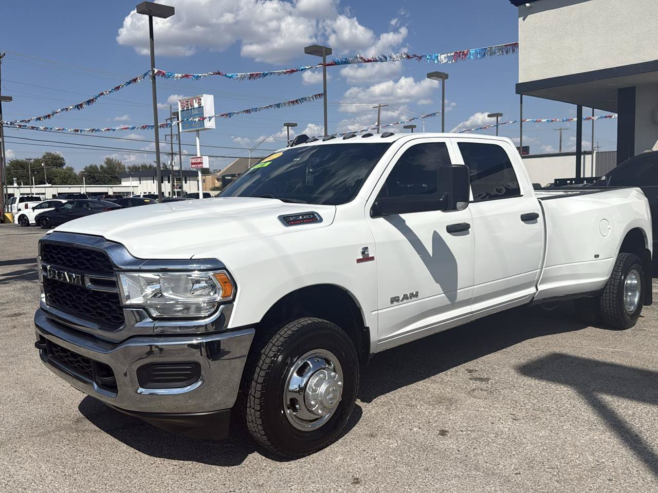 Used 2022 RAM 3500 Tradesman AWD/4WD image 2
