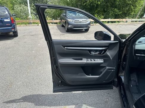 Used 2026 Honda CR-V Sport Touring image 25