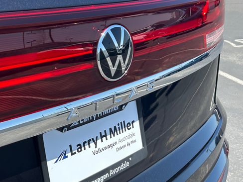 Used 2026 Volkswagen Atlas Cross Sport SE image 23