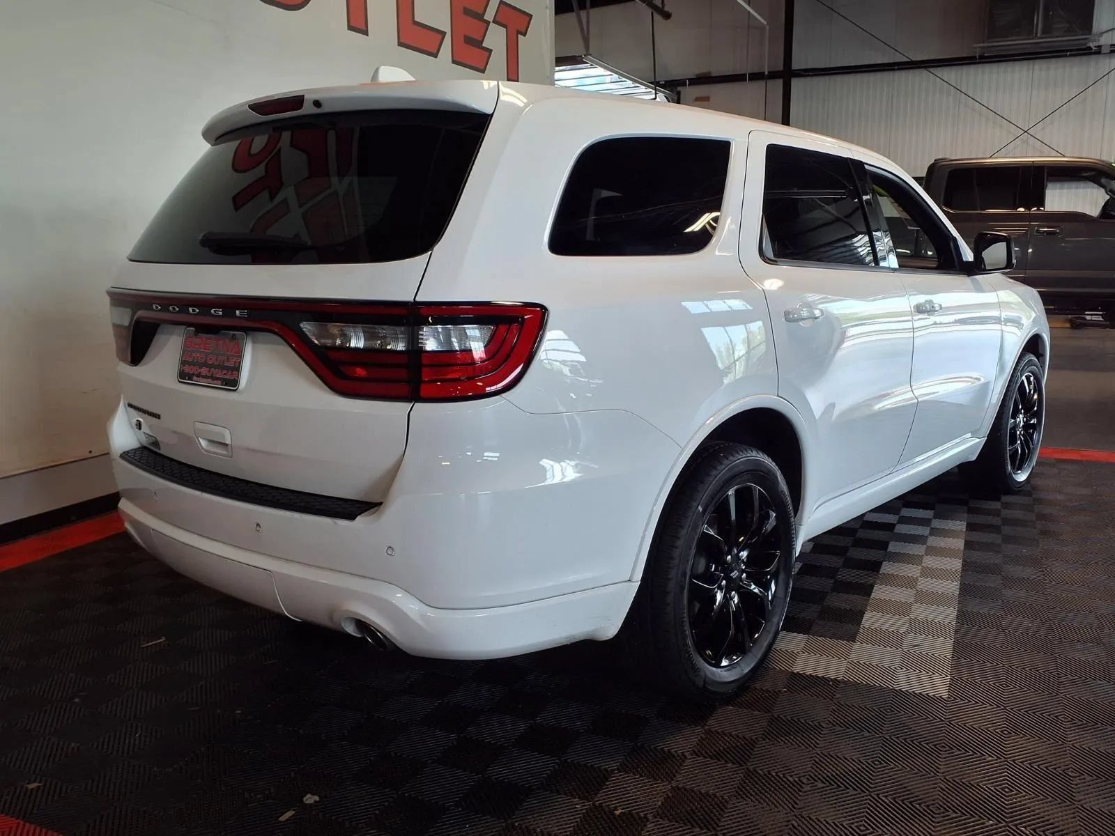 Used 2020 Dodge Durango SXT AWD/4WD image 9