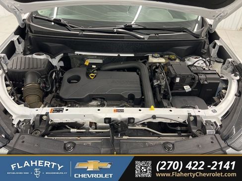 Used 2024 Chevrolet Equinox LT image 16