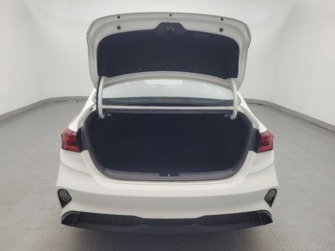 Used 2023 Kia Forte LXS FWD image 29