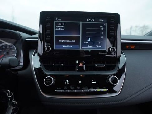 Used 2022 Toyota Corolla SE w/ Carpet Mat Package (TMS) image 28