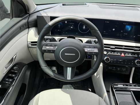 New 2026 Hyundai Tucson Limited image 9