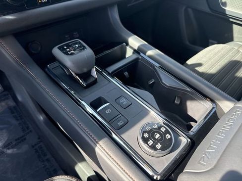 Certified 2025 Nissan Pathfinder Rock Creek image 19