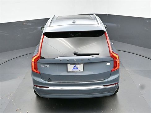 Used 2023 Volvo XC90 T8 Plus image 48