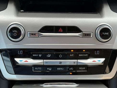 Used 2020 Ford Explorer 4WD image 20