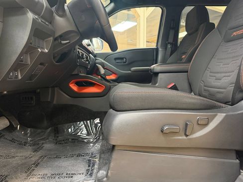 Used 2026 Nissan Frontier PRO-4X AWD/4WD image 27