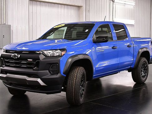 New 2026 Chevrolet Colorado Trail Boss AWD/4WD image 3