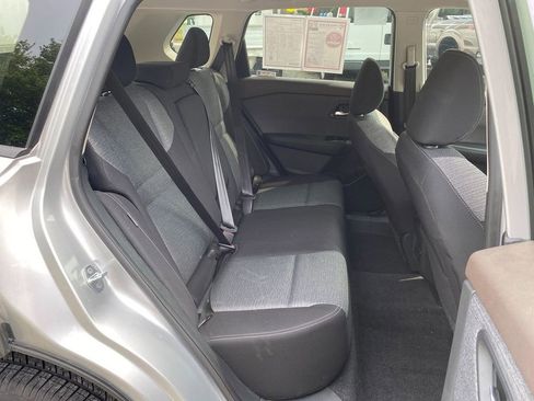 Used 2023 Nissan Rogue SV image 26