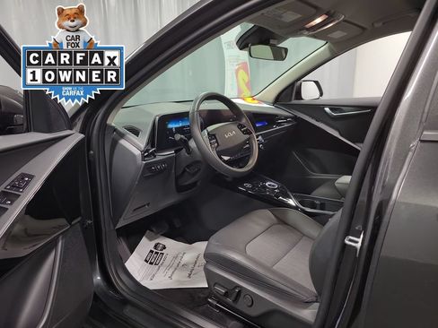 Used 2024 Kia Niro Wind FWD image 12