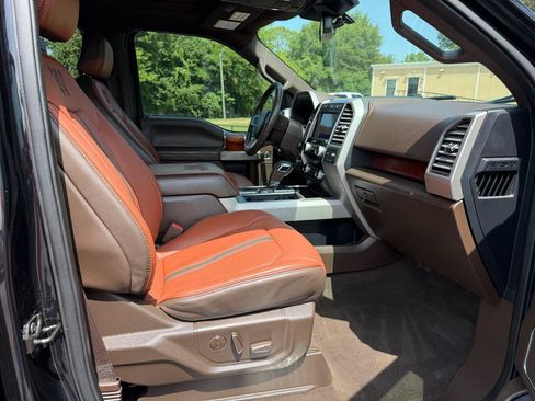 Used 2020 Ford F150 King Ranch w/ Equipment Group 601A Luxury AWD/4WD image 13