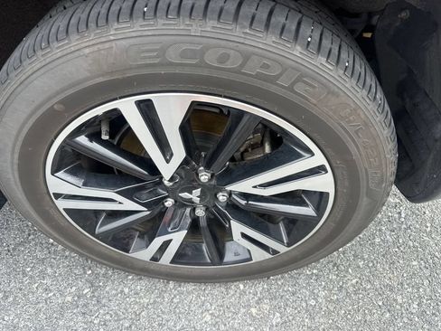 Used 2024 Mitsubishi Eclipse Cross SE AWD/4WD image 8