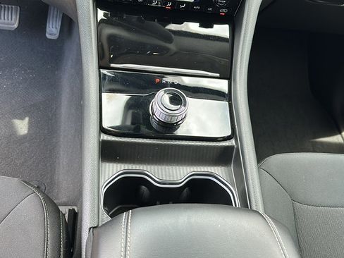 Used 2024 Jeep Grand Cherokee L Laredo w/ Trailer Tow Package image 22