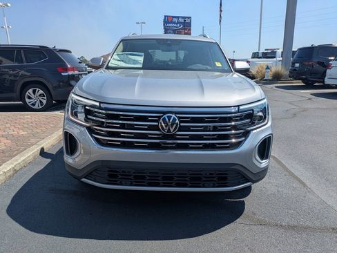 New 2026 Volkswagen Atlas SEL AWD/4WD image 10