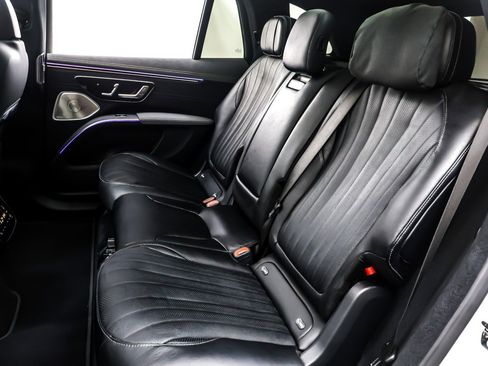 New 2026 Mercedes-Benz EQS 400 4MATIC SUV image 7