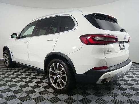 Certified 2023 BMW X5 sDrive40i w/ Parking Assistance Package image 4
