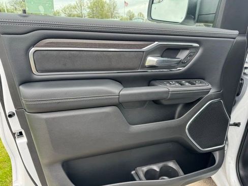 New 2026 RAM 1500 Laramie AWD/4WD image 8