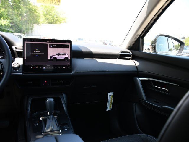 New 2026 MAZDA CX-5 Preferred AWD/4WD image 18