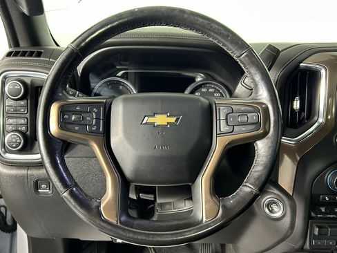 Used 2022 Chevrolet Silverado 3500 High Country AWD/4WD image 24