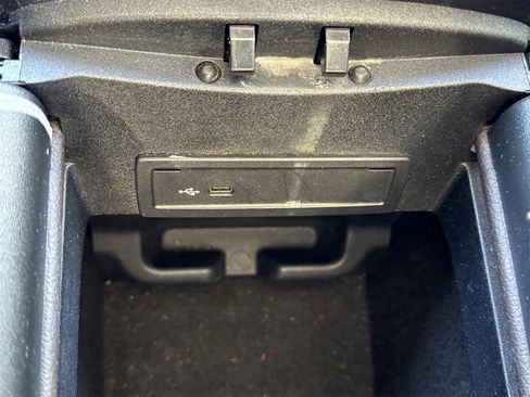 Used 2020 Mercedes-Benz GLS 450 4MATIC image 35