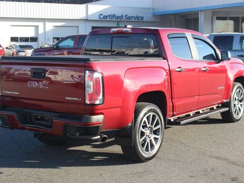Used 2020 GMC Canyon Denali image 7