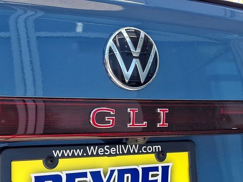 New 2026 Volkswagen Jetta GLI Autobahn FWD image 19