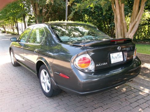 Used 2003 Nissan Maxima GXE FWD image 5