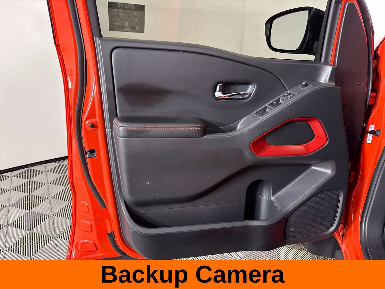 Used 2025 Nissan Frontier PRO-4X w/ Interior Protection Package AWD/4WD image 10