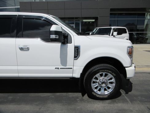 Used 2022 Ford F350 Limited AWD/4WD image 15