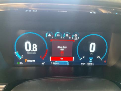 Used 2021 Ford F150 Lariat w/ Equipment Group 502A High image 10