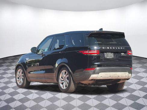 Used 2017 Land Rover Discovery HSE AWD/4WD image 3