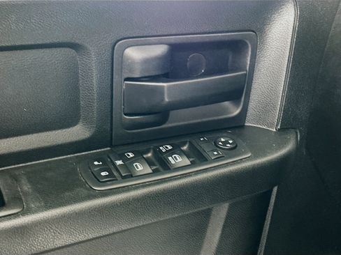 Used 2017 RAM 1500 Tradesman RWD image 15