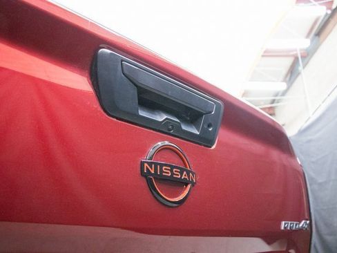 Used 2023 Nissan Frontier PRO-4X w/ Pro Convenience Package image 13