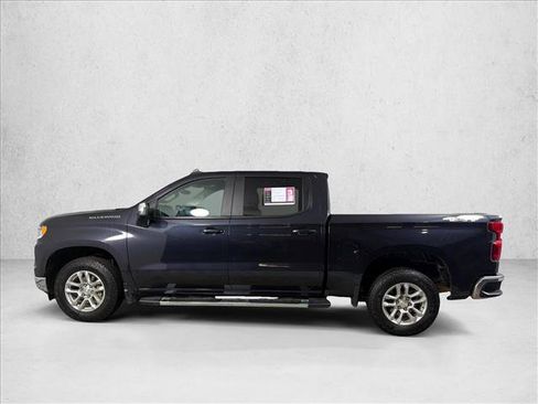 Used 2023 Chevrolet Silverado 1500 LT AWD/4WD image 6