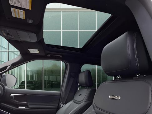 New 2025 Ford Expedition Max Platinum w/ Stealth Performance Package image 18