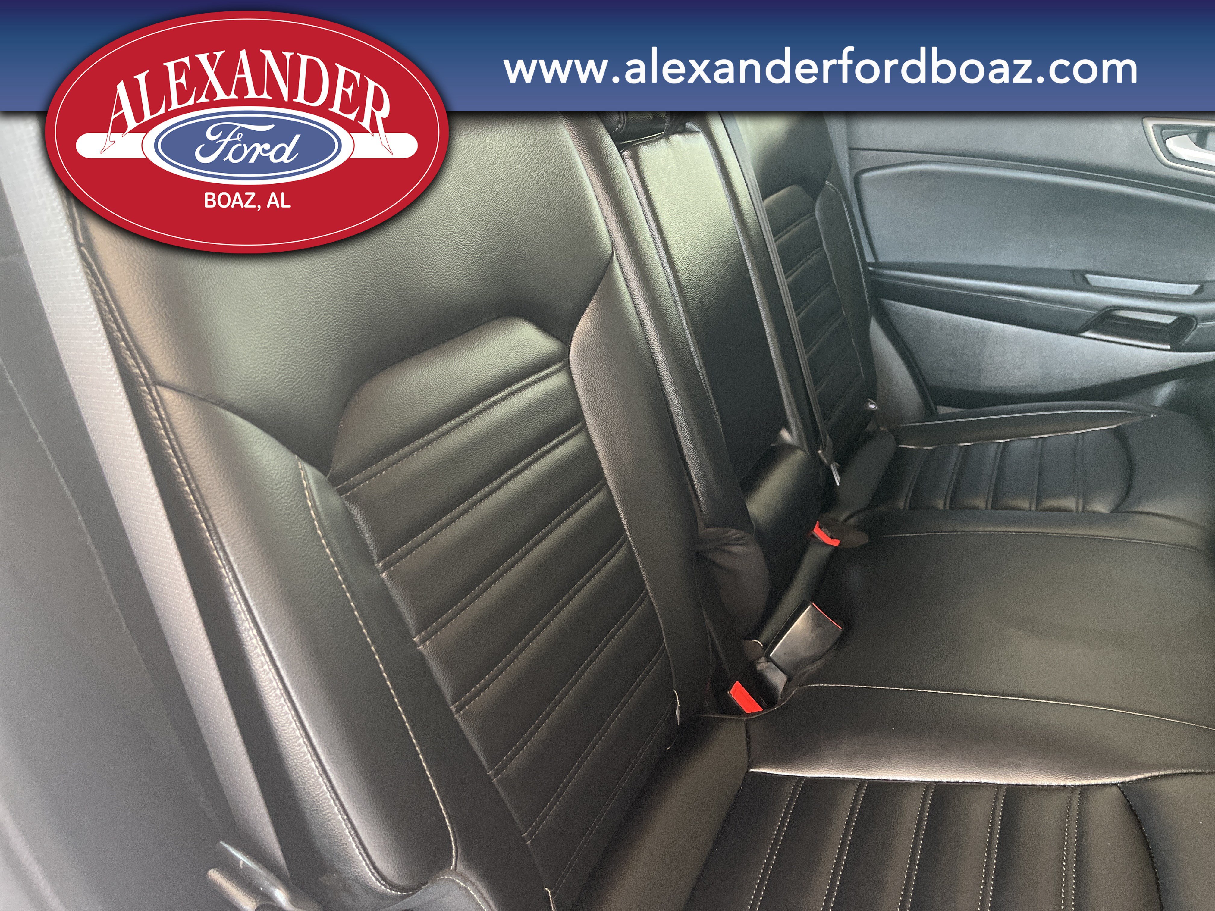 Used 2024 Ford Edge SEL AWD/4WD image 17