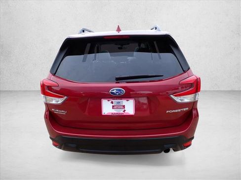 Certified 2023 Subaru Forester Limited AWD/4WD image 3