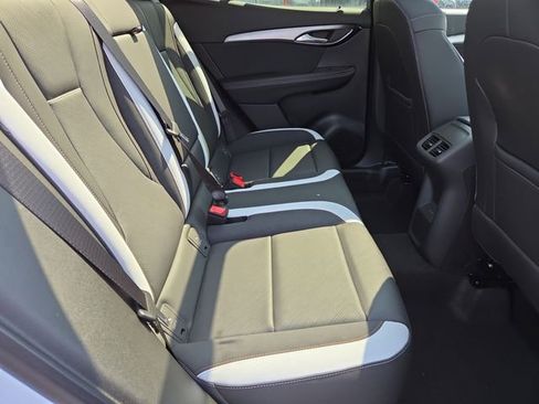 New 2025 Buick Envision Sport Touring image 28