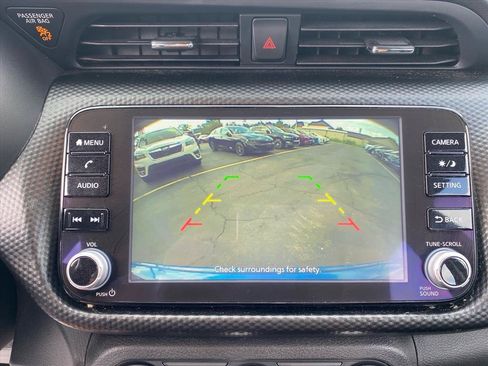 Used 2023 Nissan Kicks SV FWD image 13
