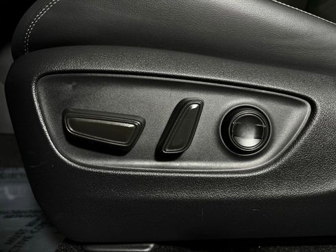 Used 2024 Toyota RAV4 Limited image 14