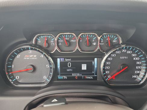 Used 2020 Chevrolet Suburban LT AWD/4WD image 11