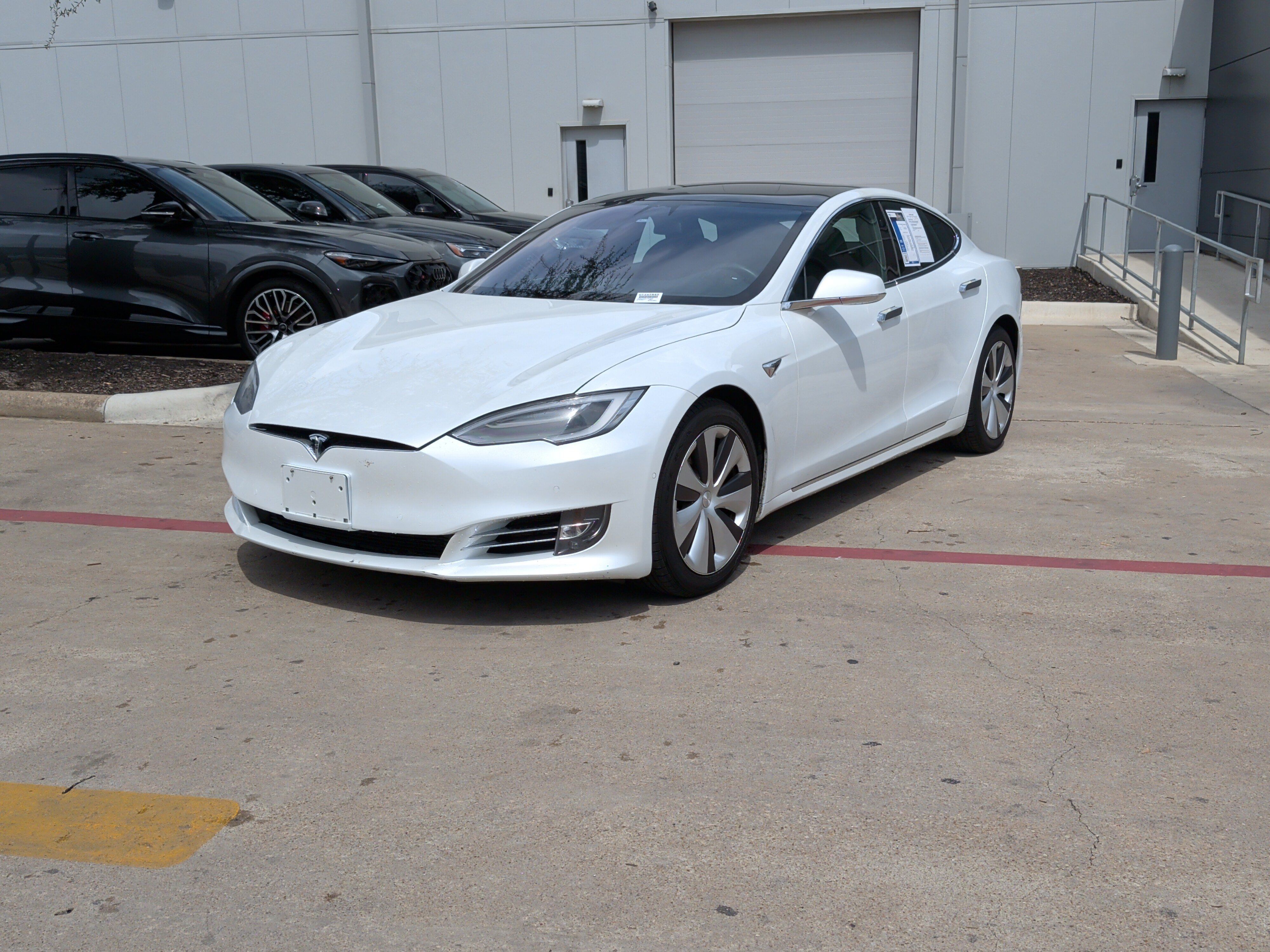 Used 2020 Tesla Model S Long Range Plus AWD/4WD image 5