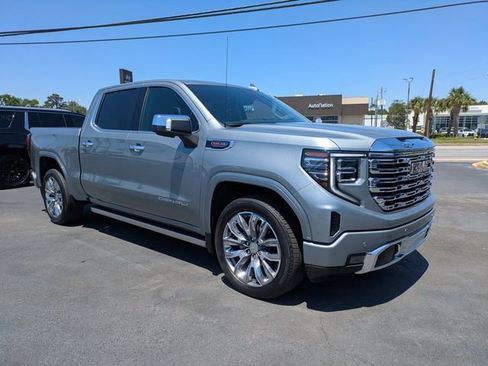 Used 2026 GMC Sierra 1500 Denali AWD/4WD image 2