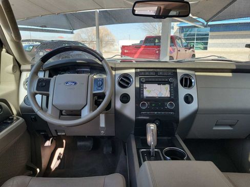 Used 2013 Ford Expedition Limited image 6