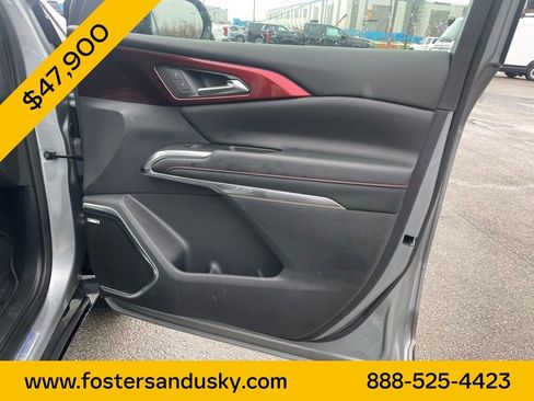 Used 2024 Chevrolet Traverse RS image 20