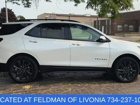 Used 2023 Chevrolet Equinox RS w/ RS Leather Package AWD/4WD image 9
