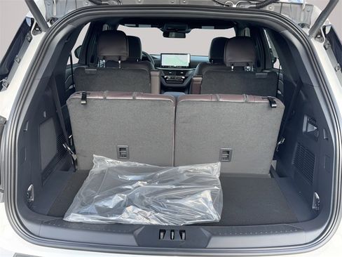 New 2026 Ford Explorer Platinum w/ LUX Leather Package image 22